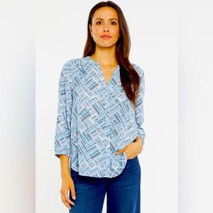 NYDJ Printed V-Neck Blouse NWT!